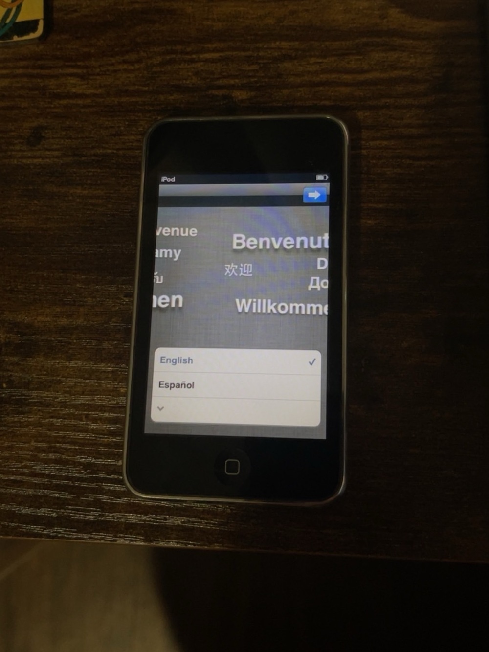 iPod Touch 3rd Generation - Picture 4 of 6